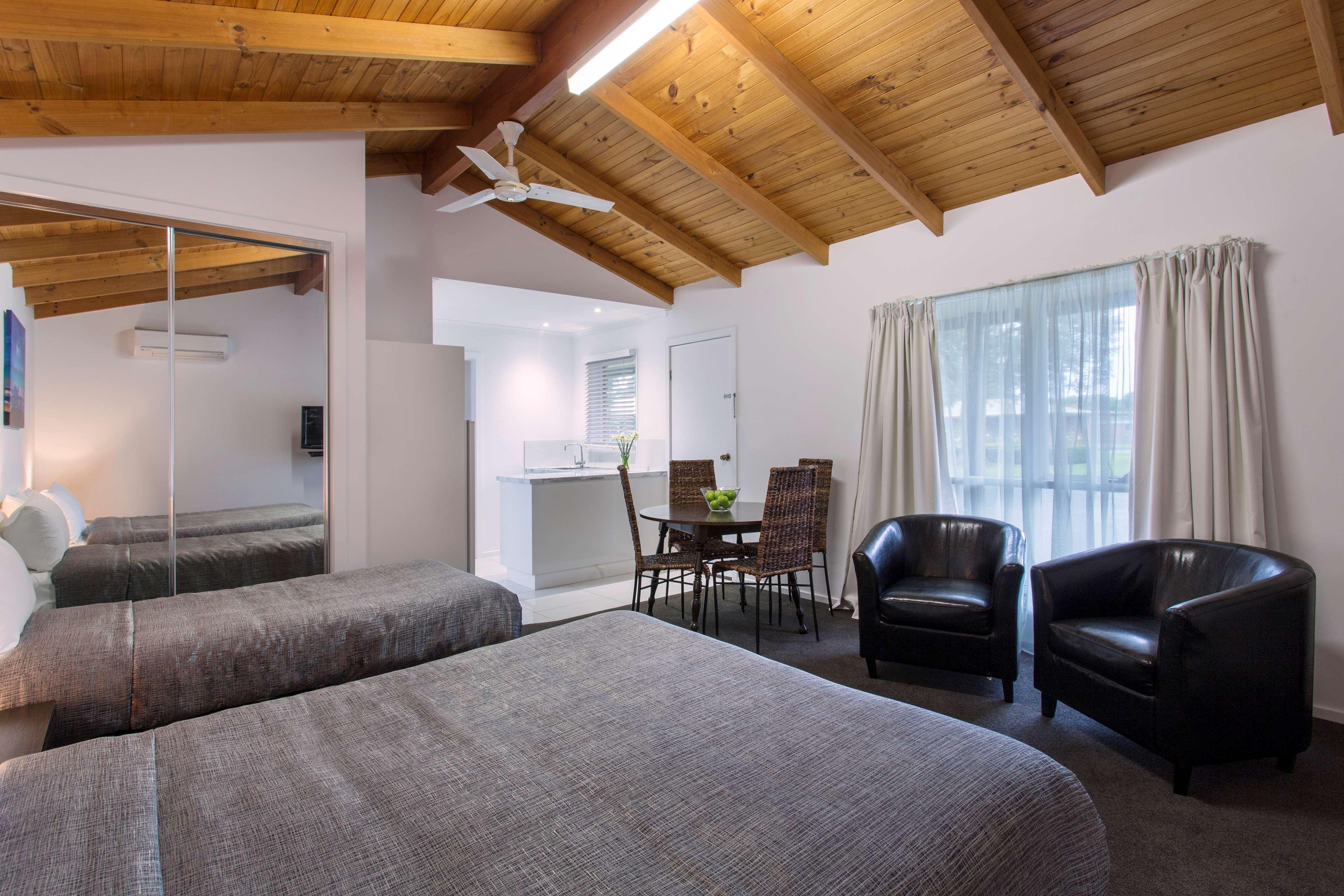 Best Western Colonial Village Motel Warrnambool Luaran gambar
